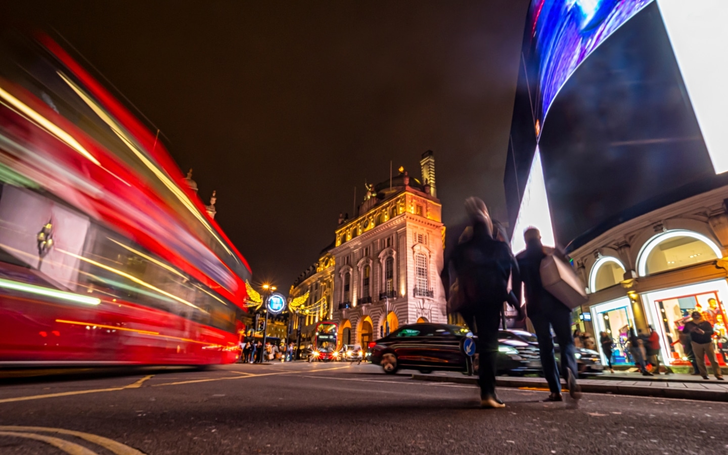 Free Things To Do in Piccadilly Circus