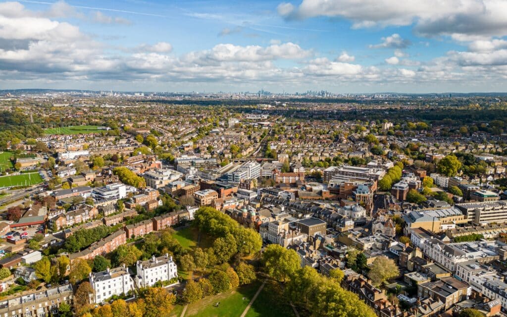 Best Neighborhoods In London featured image